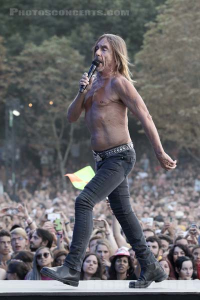 IGGY POP - 2016-08-28 - SAINT CLOUD - Domaine National - Grande Scene - 